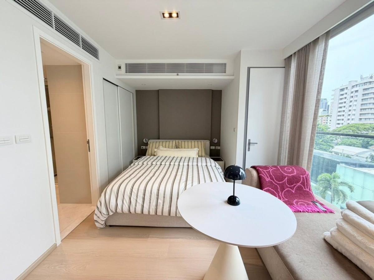 Pet-friendly, studio room in Low-rise condo 