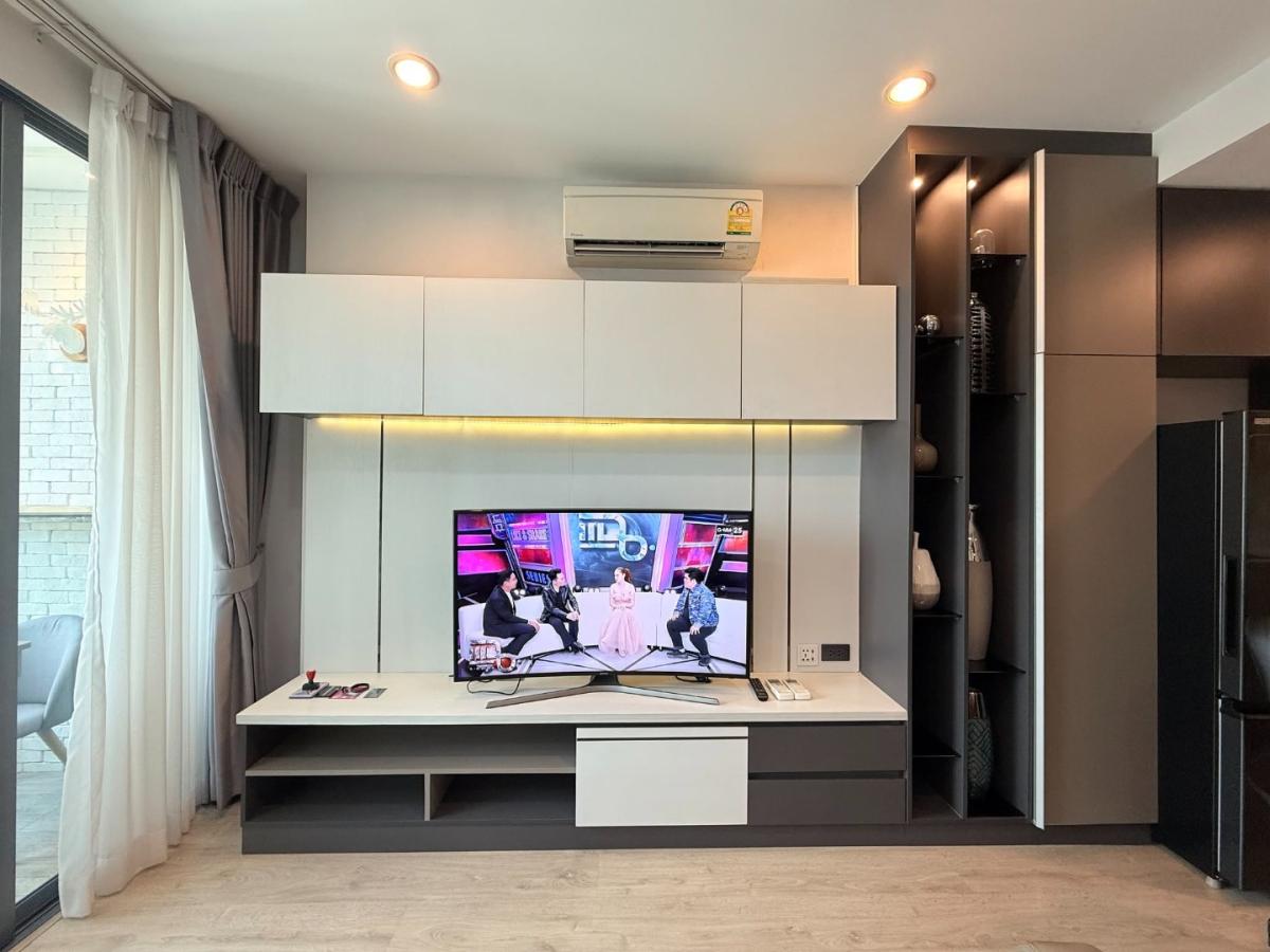 ห้องสวยหรูบิ้วอินทั้งห้อง เตียงใหญ่คิงไซส์นอนสบาย