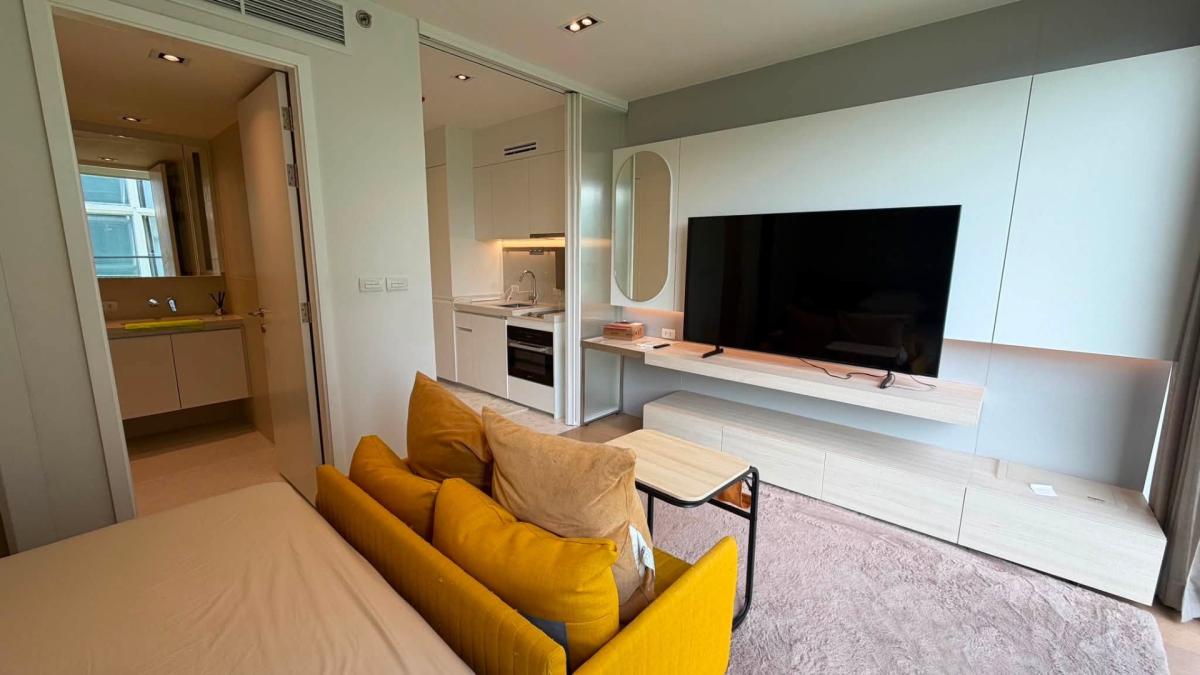 Boutique Luxury Living I Studio 1 Bedroom
