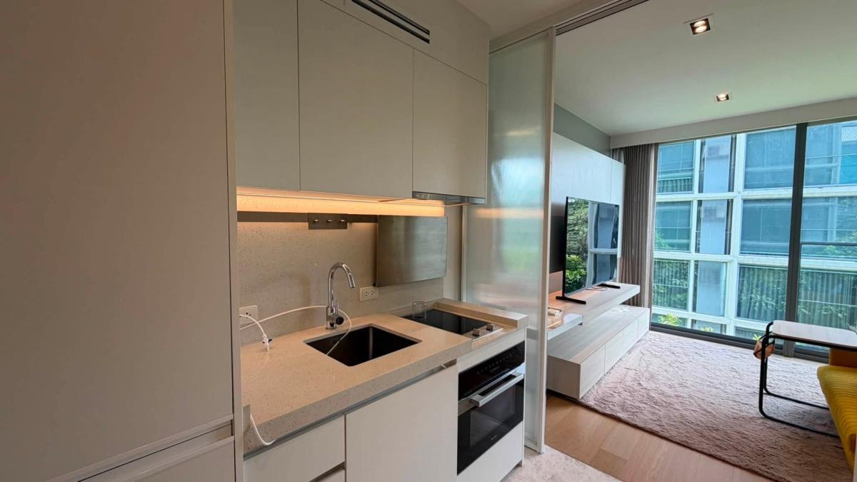 Boutique Luxury Living I Studio 1 Bedroom