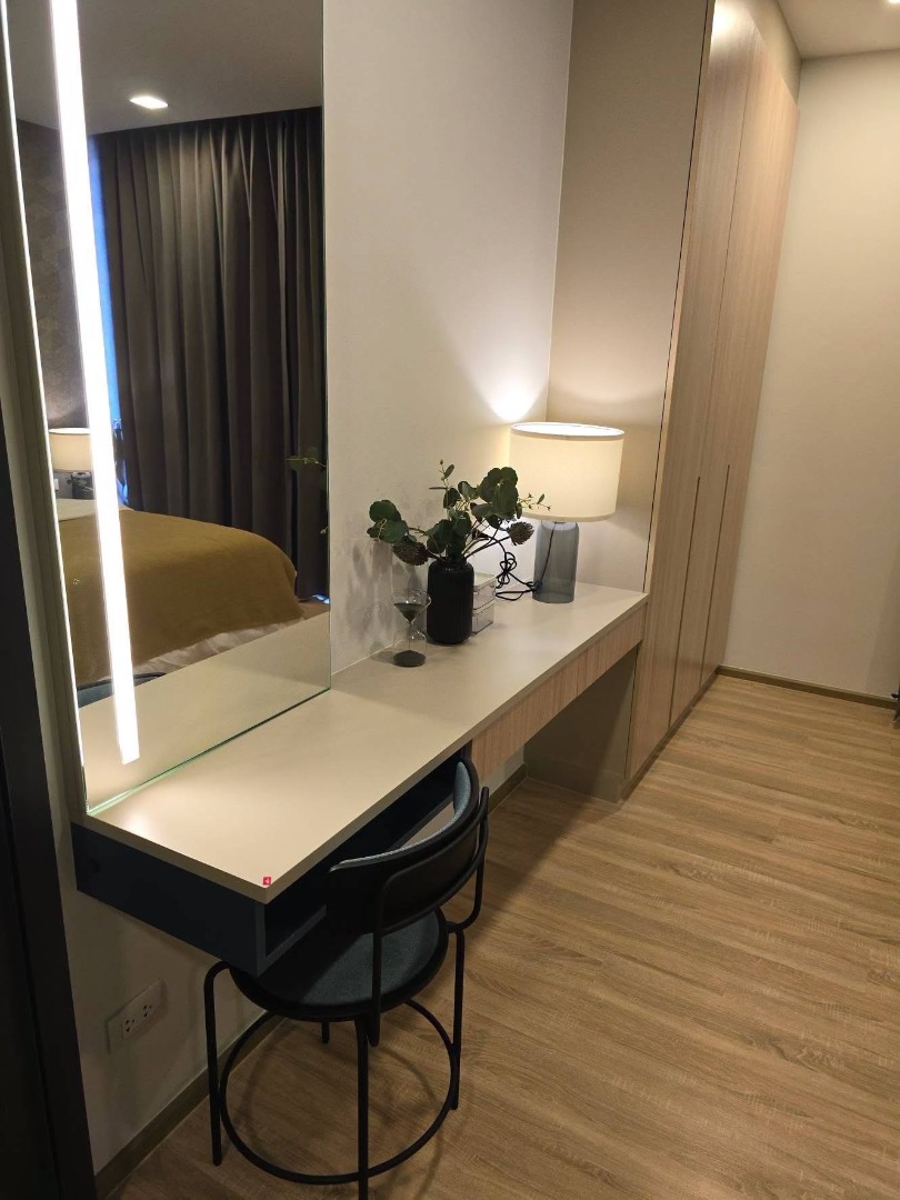 1 Bedroom with Great City View