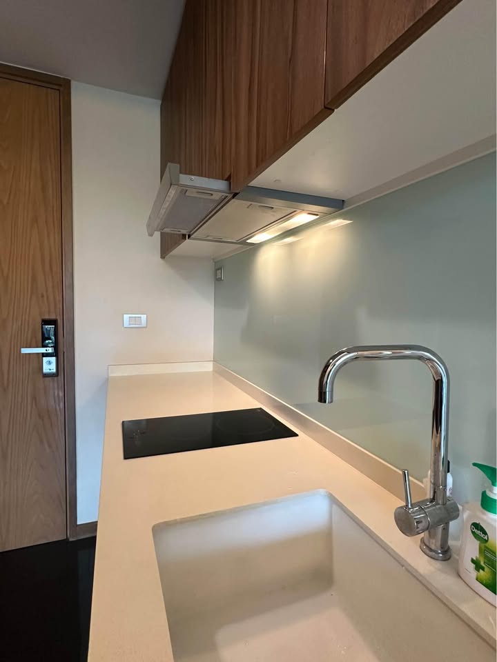 Spacious 1 Bedroom | 47 SQ.M. | Bathtub 