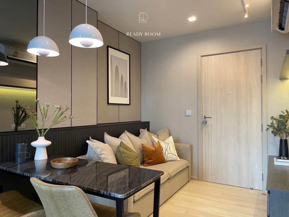 1 Bedroom with Embassy view & high floor 