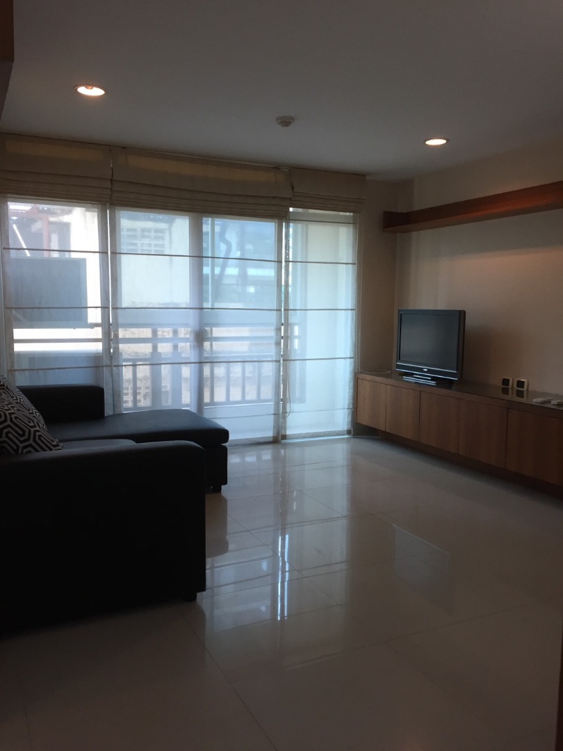 คอนโด 2ห้องนอน ใกล้BTS เซ็นหลุยส์ และ สุรศักดิ์