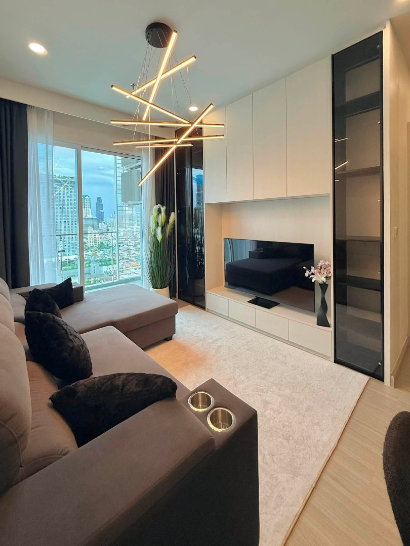 Near Silom - 2 Bedrooms | 2 Bathrooms | 73 SQ.M.