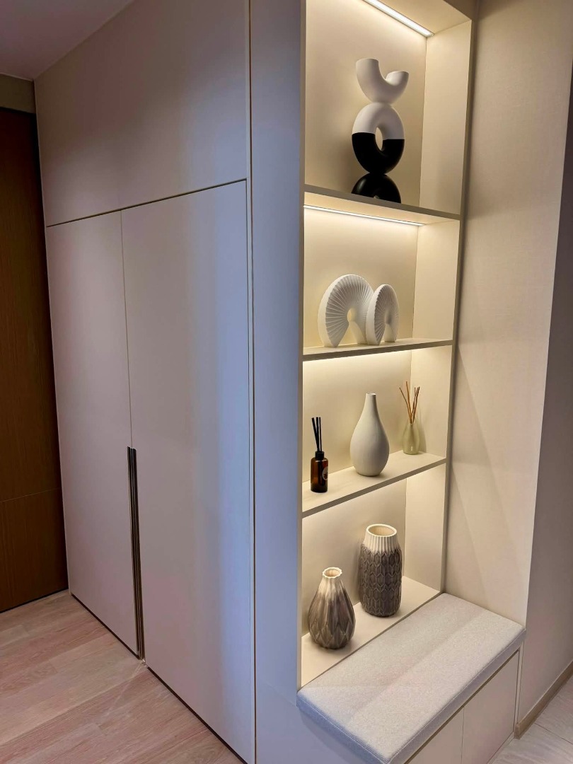 𝐀𝐬𝐡𝐭𝐨𝐧 𝐒𝐢𝐥𝐨𝐦 1-Bedroom 50sqm, with bathtub