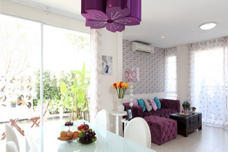 ฟลอร่า-ดิวิน่า