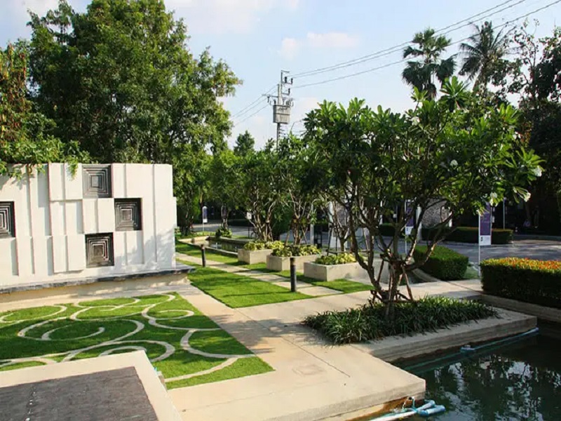 เซ็นโทร-รัตนาธิเบศร์