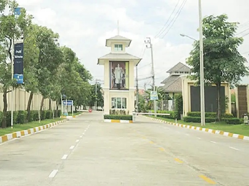 เนเชอรัลซิตี้-เลกาซี่-รามคำแหง