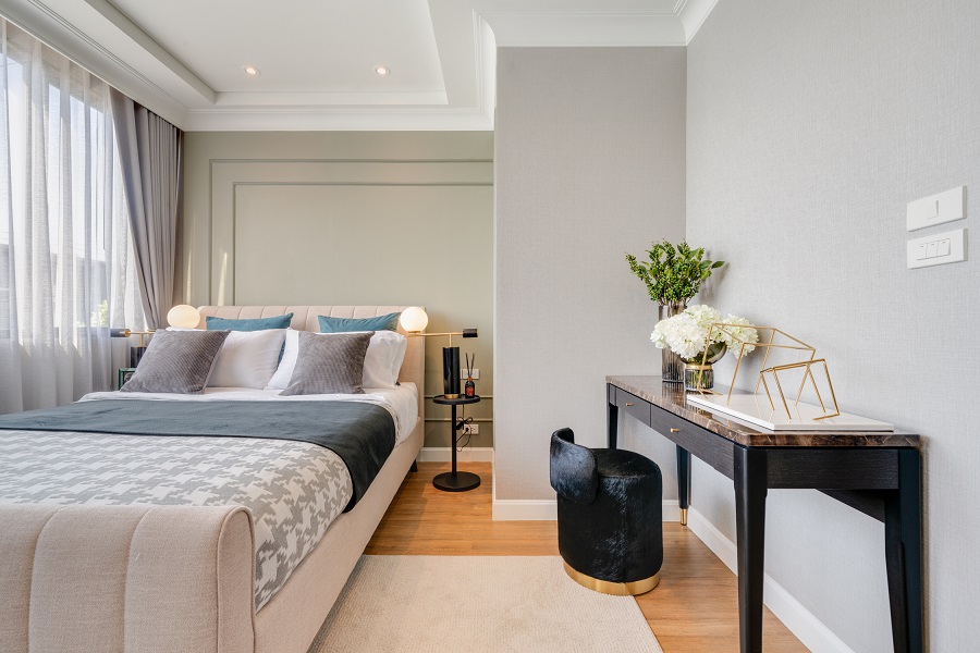 Pleno-Srinakarin-Theparak