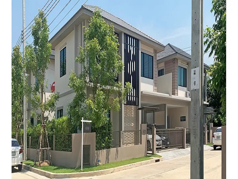 The-Rux-Ramindra-Hathairat