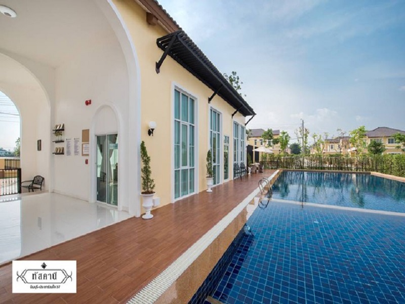 Tascanee-Minburi-Pracharuamjai