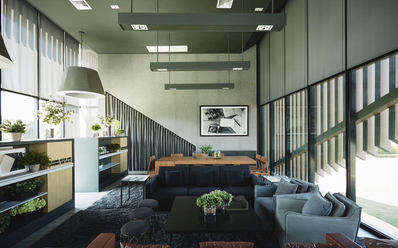 The-Colors-Wongwaen-Ramintra-2