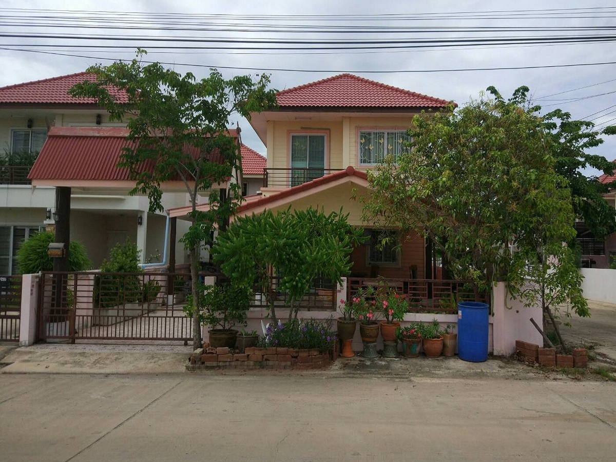 Subsomboon-Sukcharoen-2