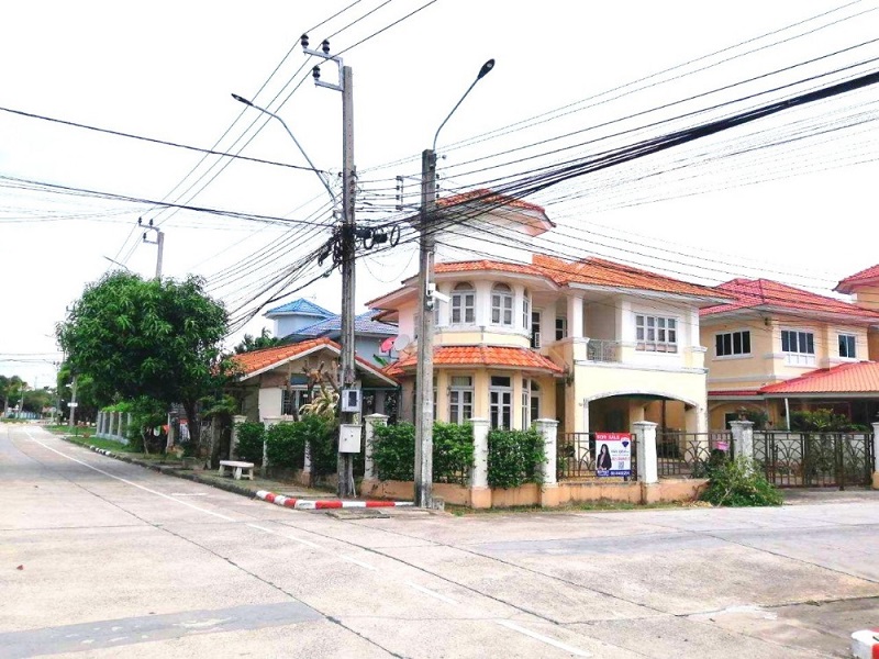 ภัสสร-13-สุวินทวงศ์