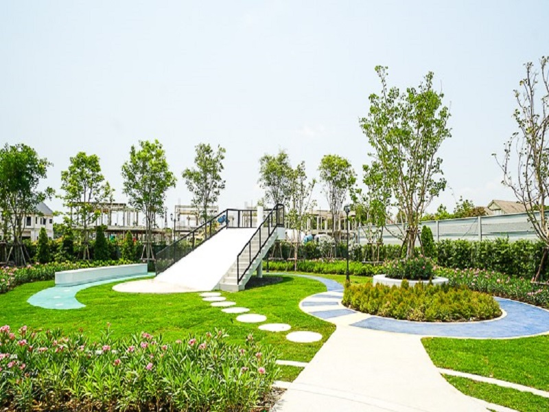 Centro-Rama-5-Nakhon-In