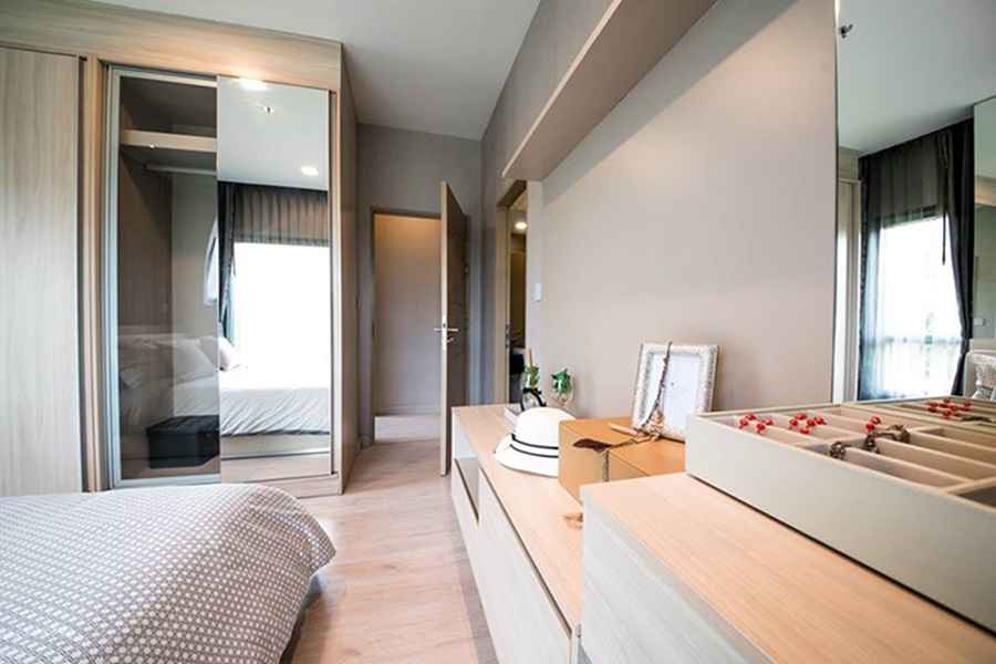 Casalunar-Mesto-Condominium